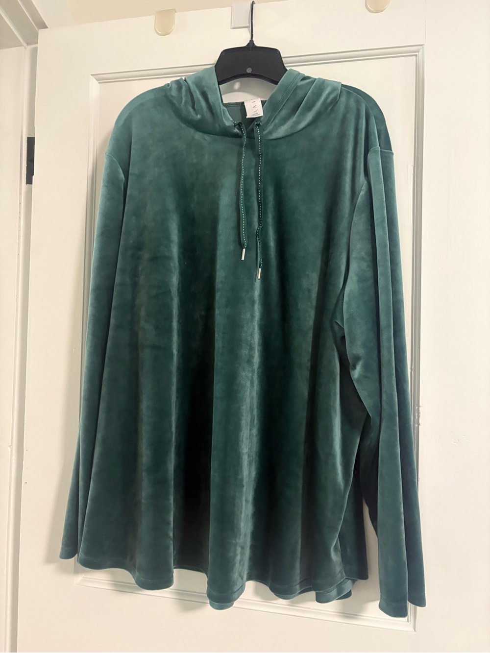 Lane Bryant Livi Velvet Hooded Pullover Sweater in Teal Green